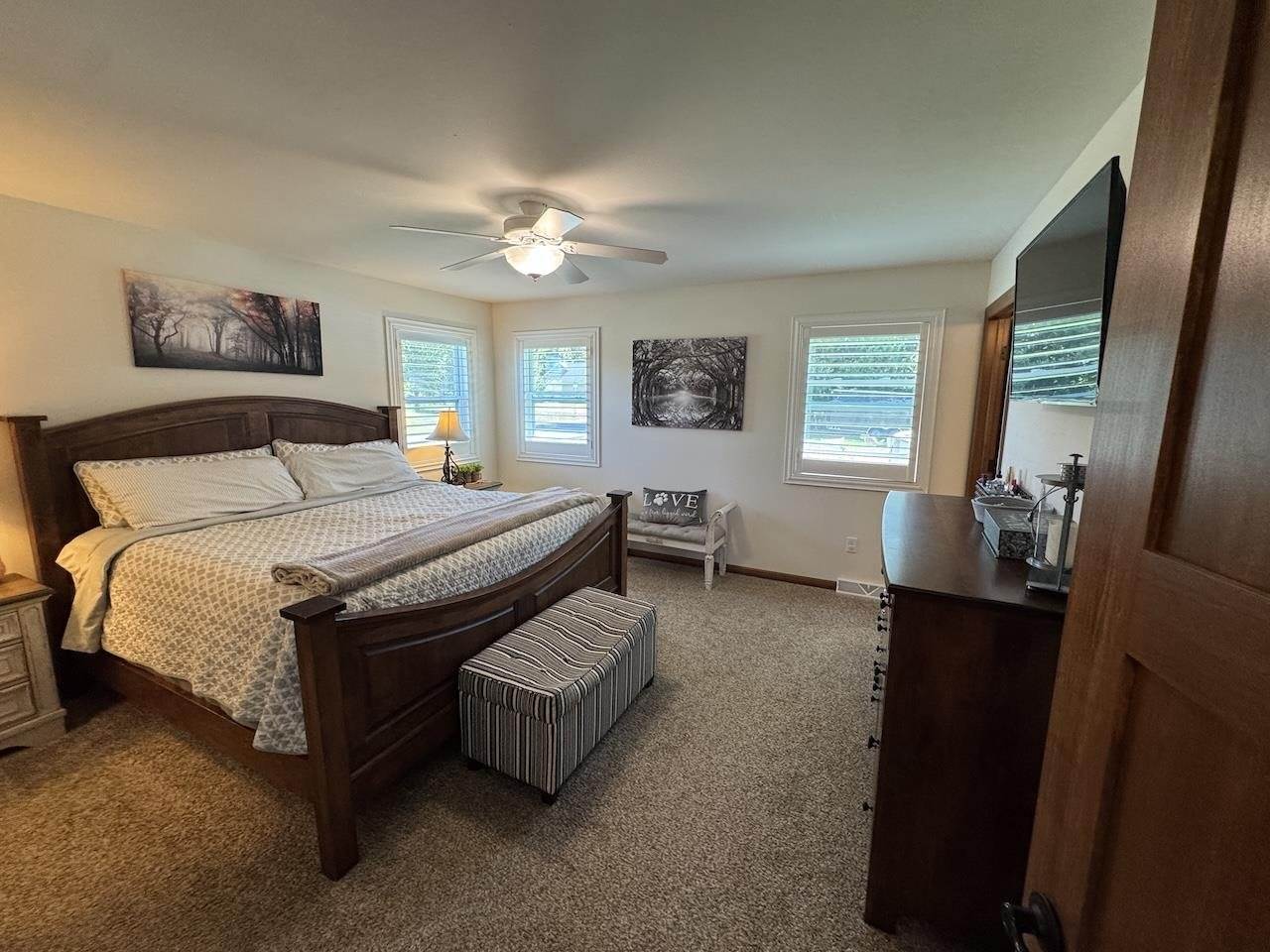 2260 Sisken Lane, Kronenwetter, WI 54455