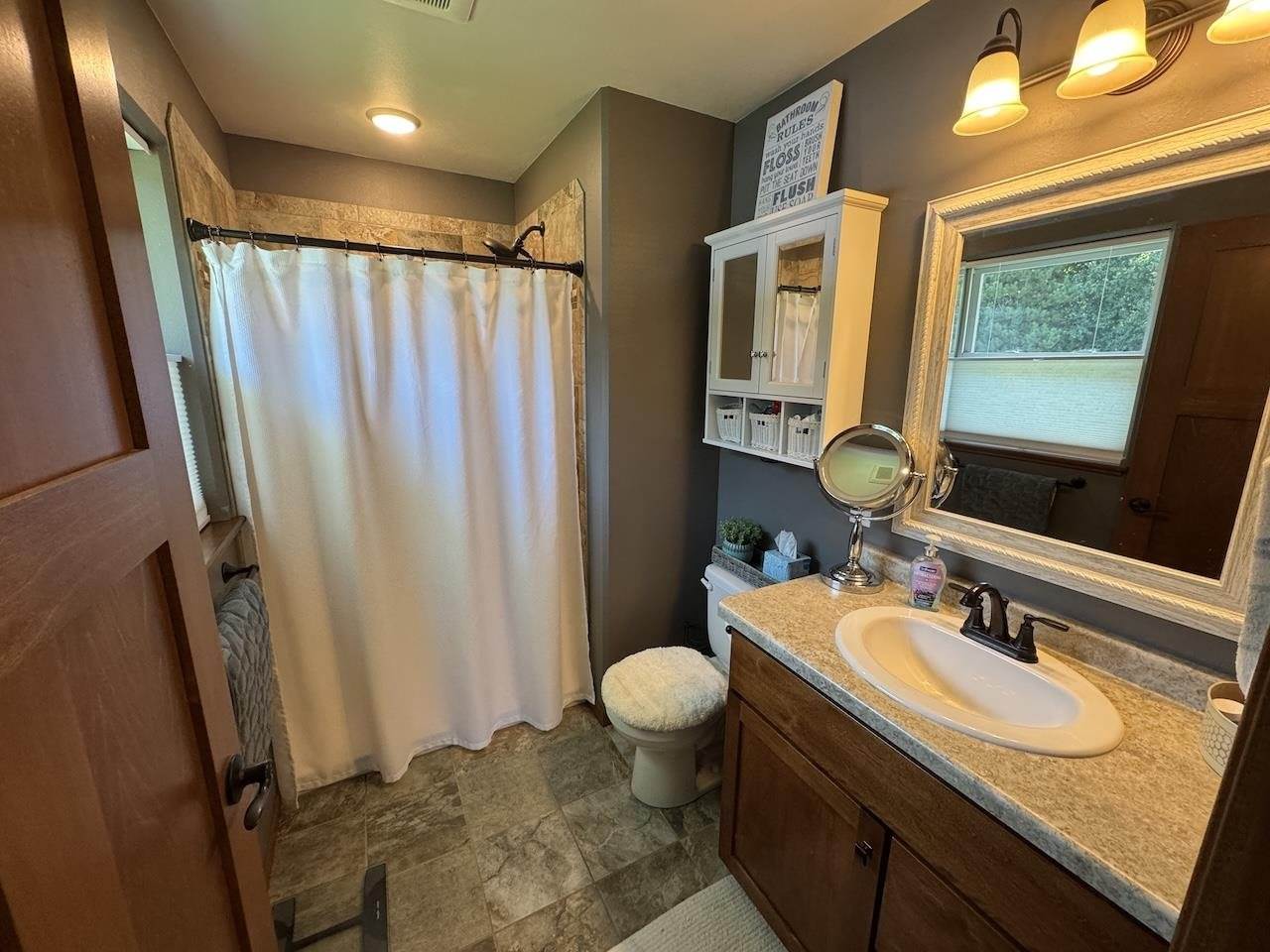 2260 Sisken Lane, Kronenwetter, WI 54455