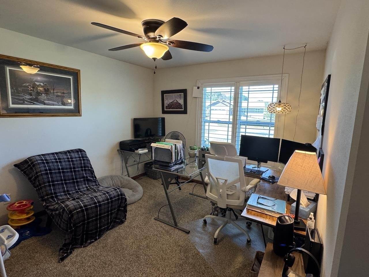 2260 Sisken Lane, Kronenwetter, WI 54455