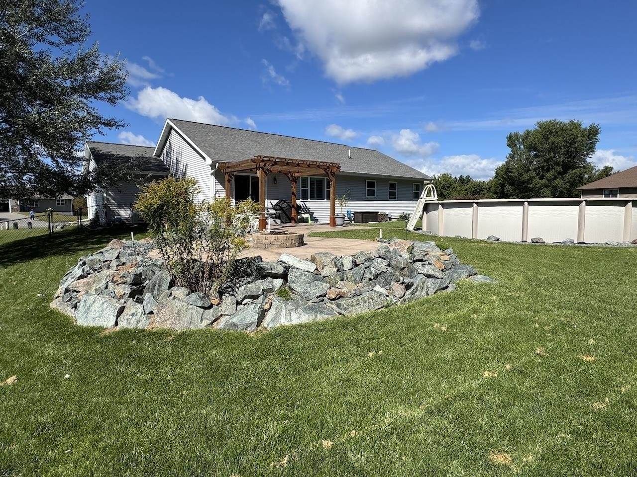 2260 Sisken Lane, Kronenwetter, WI 54455