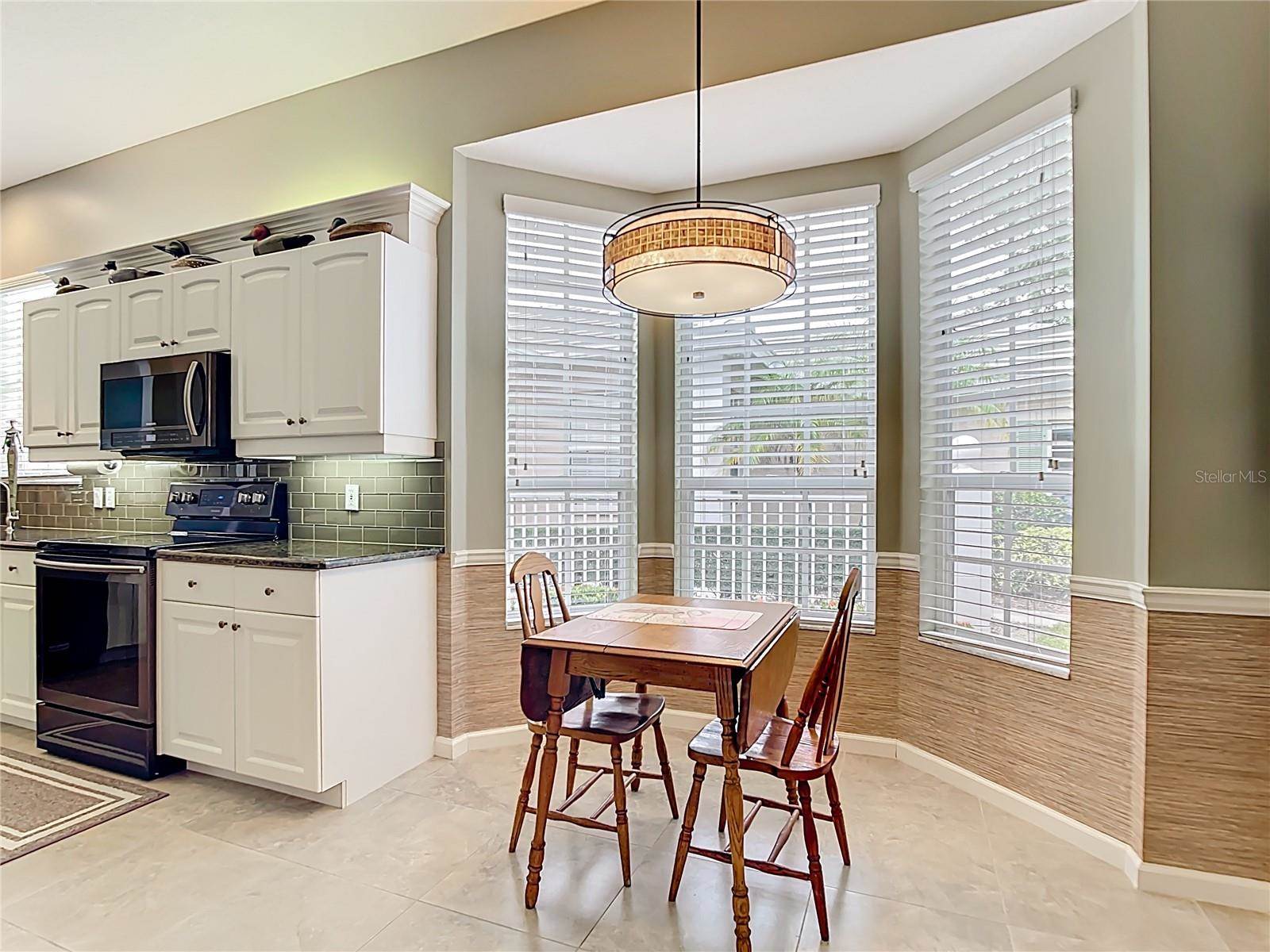 902 Tartan Drive, Venice, FL 34293