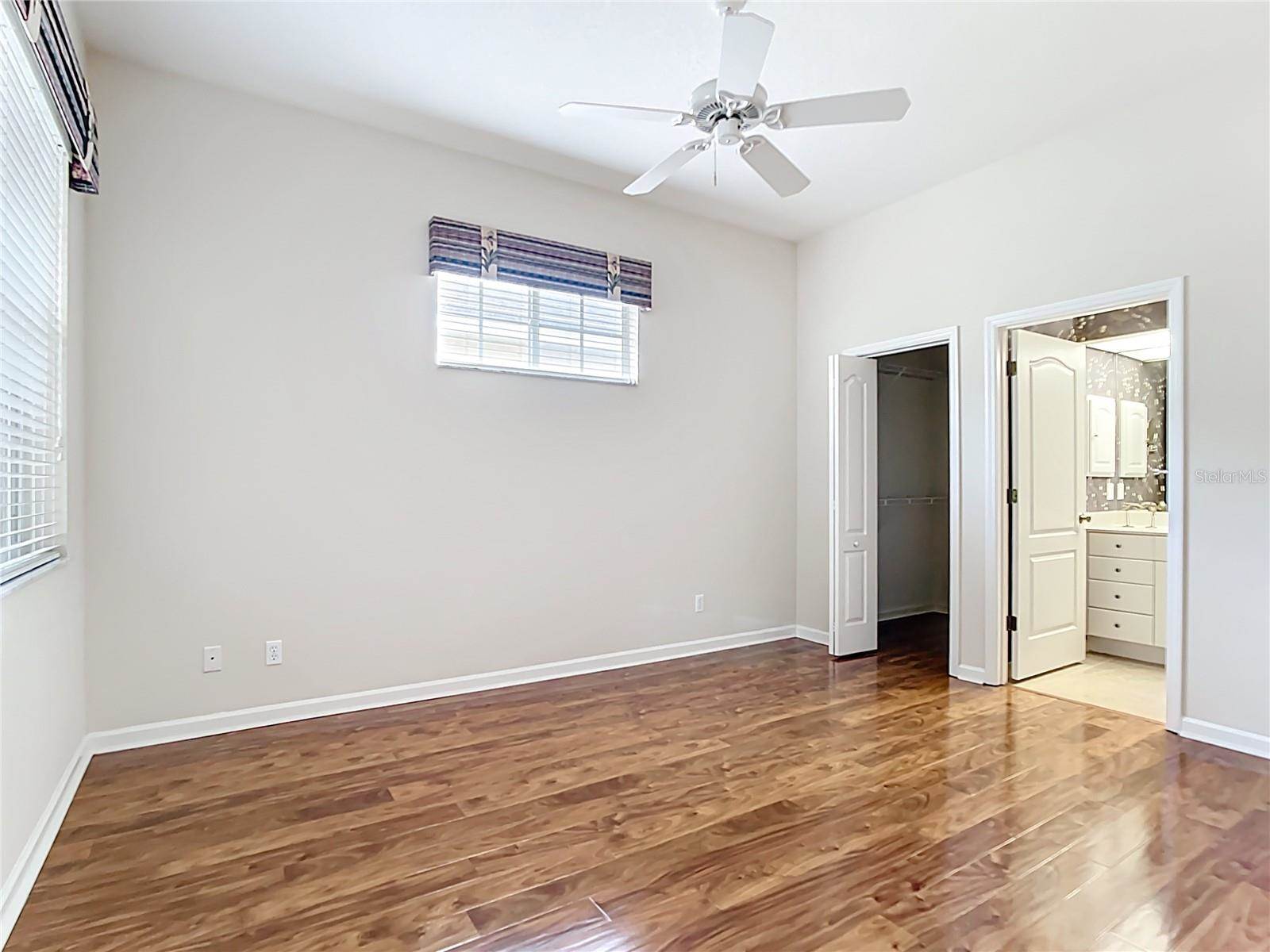 902 Tartan Drive, Venice, FL 34293