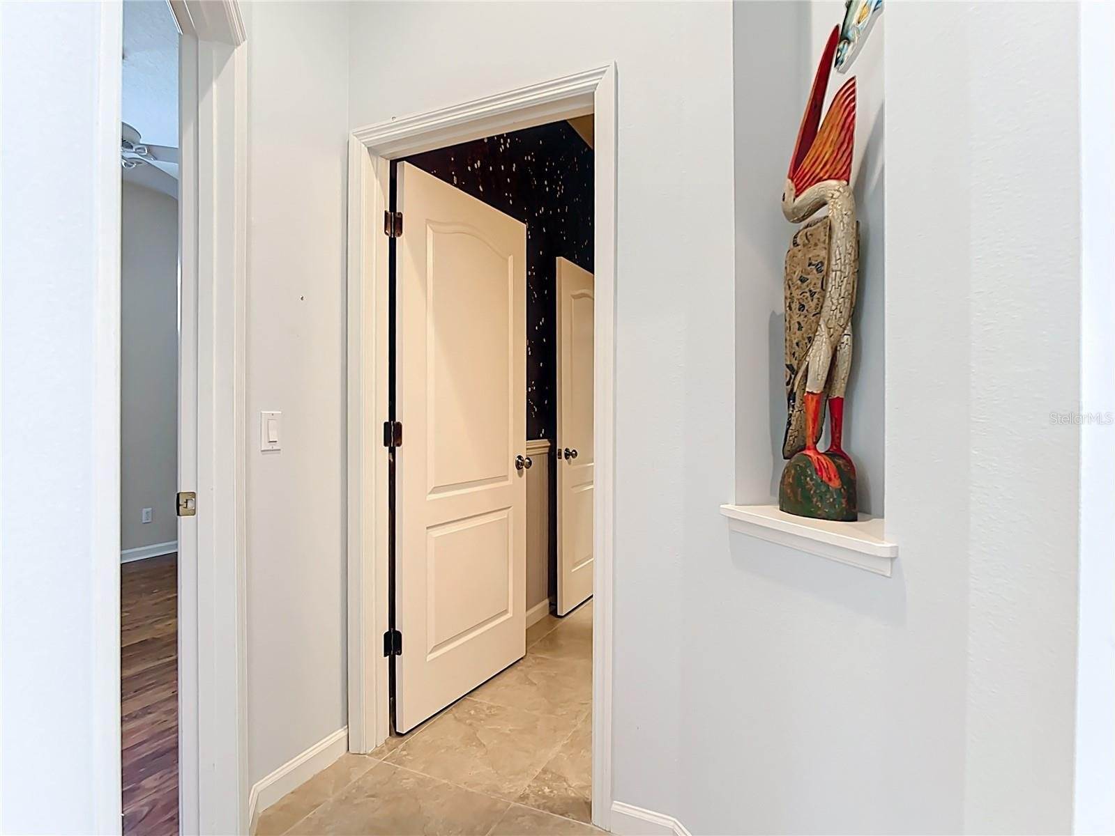 902 Tartan Drive, Venice, FL 34293