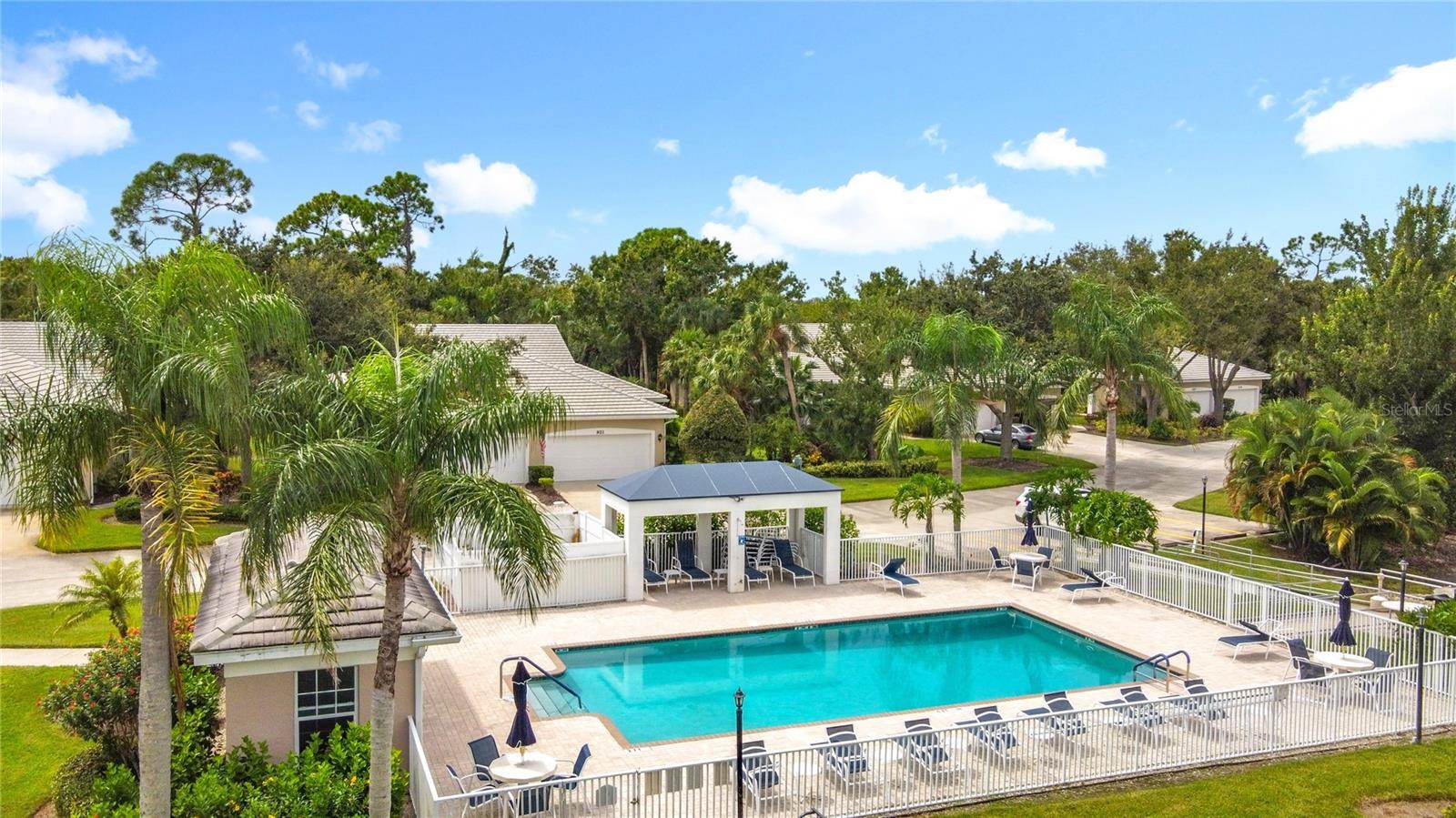 902 Tartan Drive, Venice, FL 34293