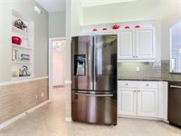 902 Tartan Drive, Venice, FL 34293