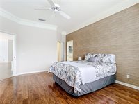 902 Tartan Drive, Venice, FL 34293