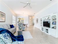 902 Tartan Drive, Venice, FL 34293