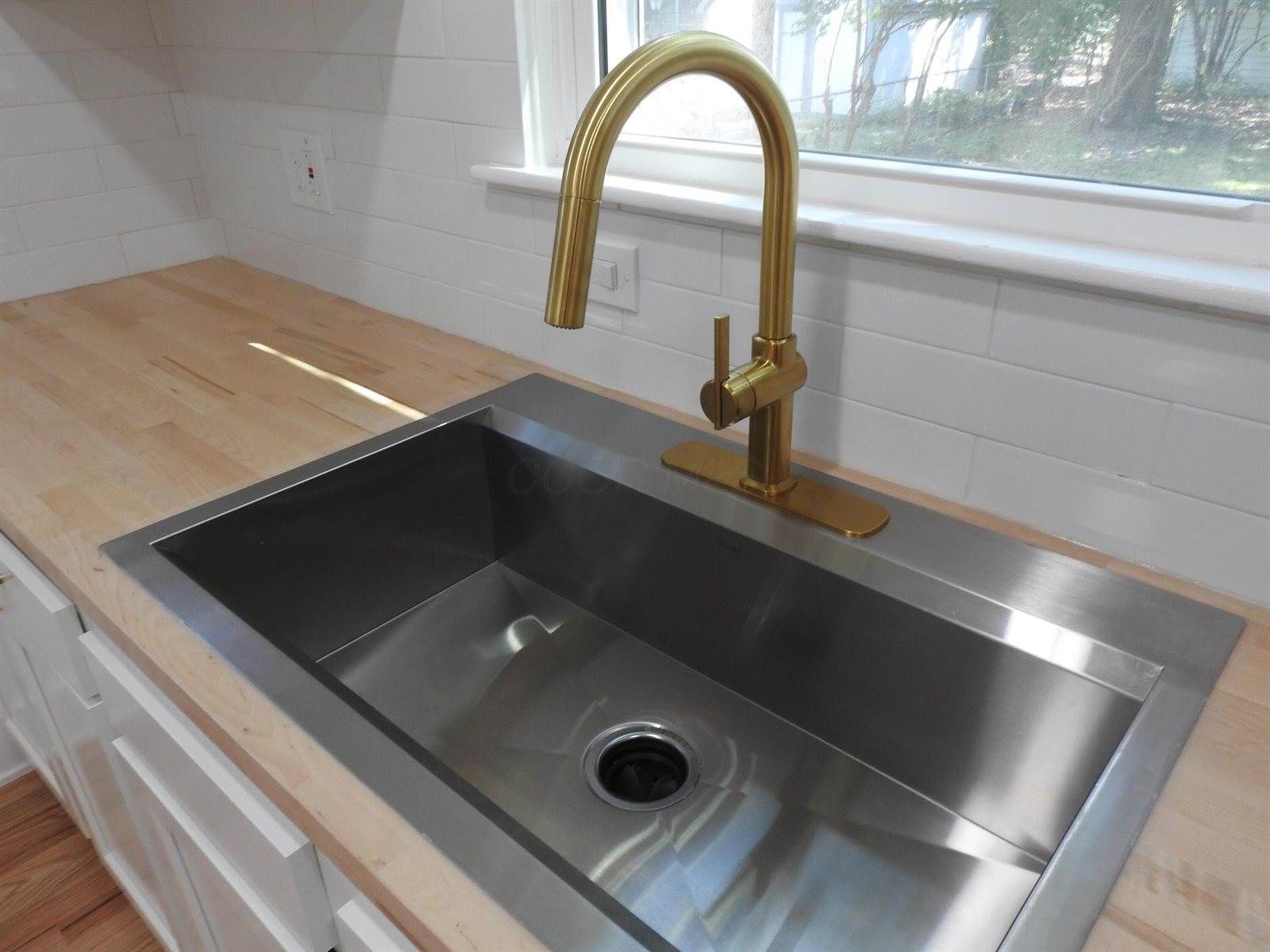 142 South Gould Road, Columbus, OH 43209