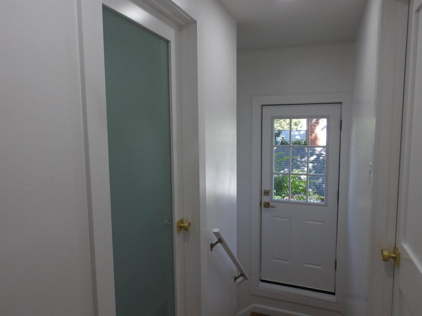 142 South Gould Road, Columbus, OH 43209