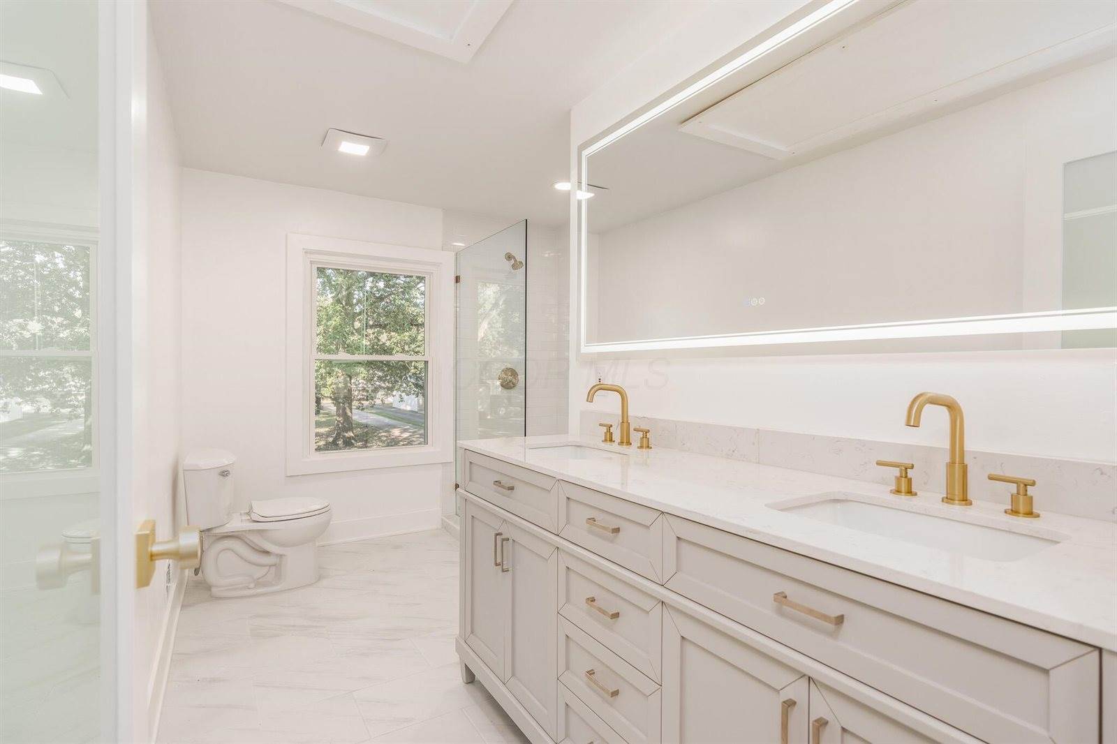 142 South Gould Road, Columbus, OH 43209