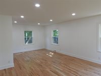 142 South Gould Road, Columbus, OH 43209