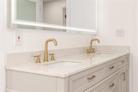 142 South Gould Road, Columbus, OH 43209