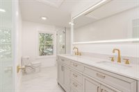 142 South Gould Road, Columbus, OH 43209