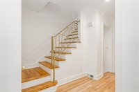 142 South Gould Road, Columbus, OH 43209