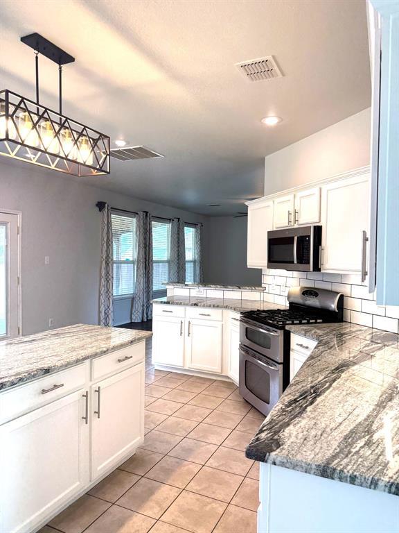 3111 Hudson Street, Corinth, TX 76210