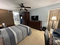 1770 NE 191st St 112-1, Miami, FL 33179