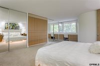 3105 Armbrust Drive, Omaha, NE 68124