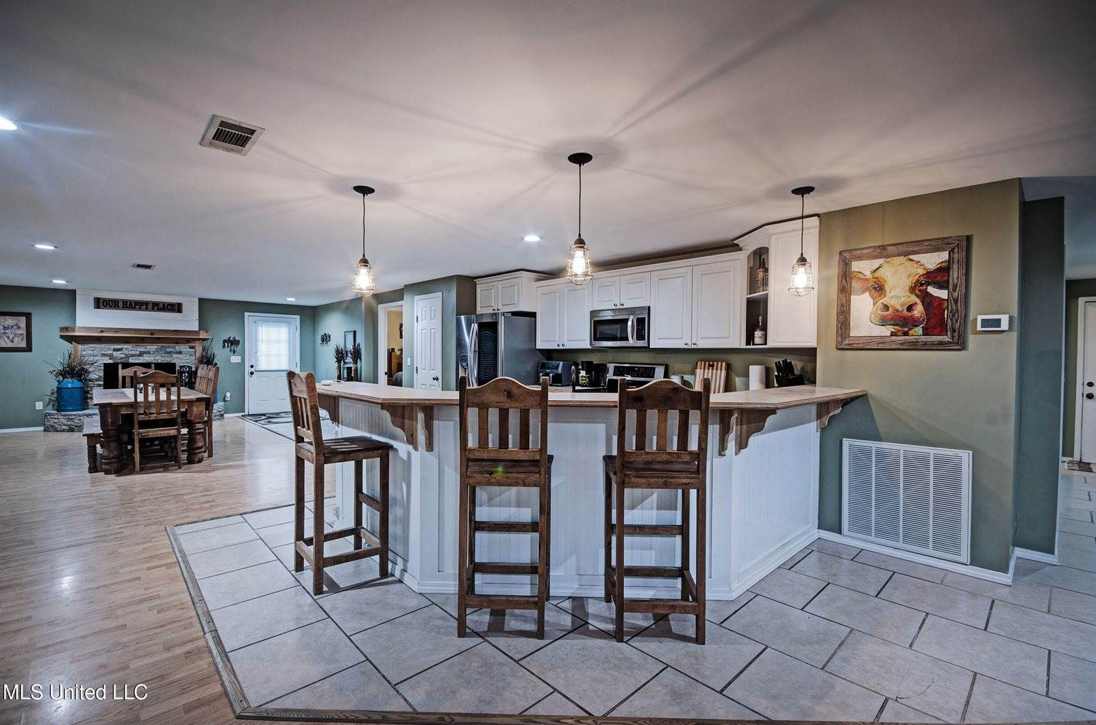 127 Canterbury Road, Brandon, MS 39042