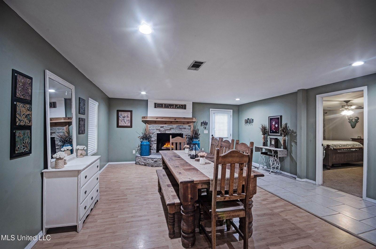 127 Canterbury Road, Brandon, MS 39042