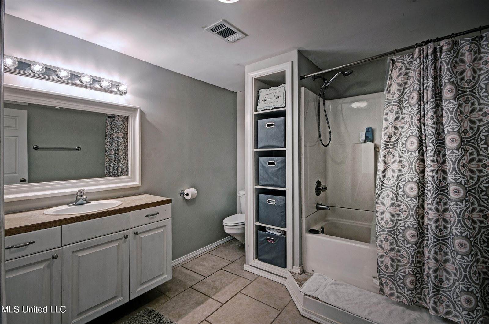 127 Canterbury Road, Brandon, MS 39042