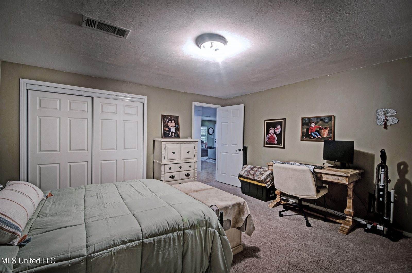 127 Canterbury Road, Brandon, MS 39042