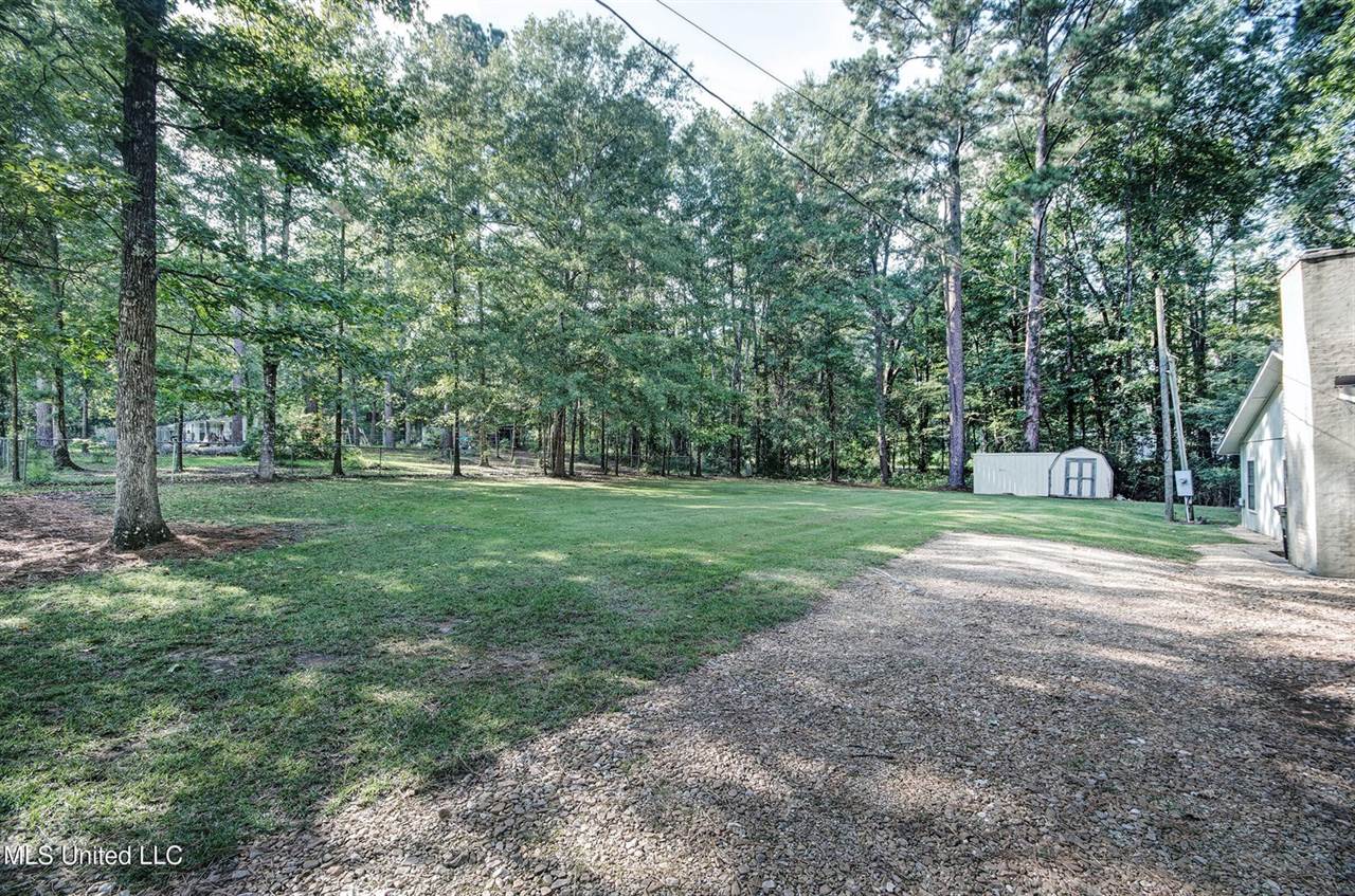 127 Canterbury Road, Brandon, MS 39042