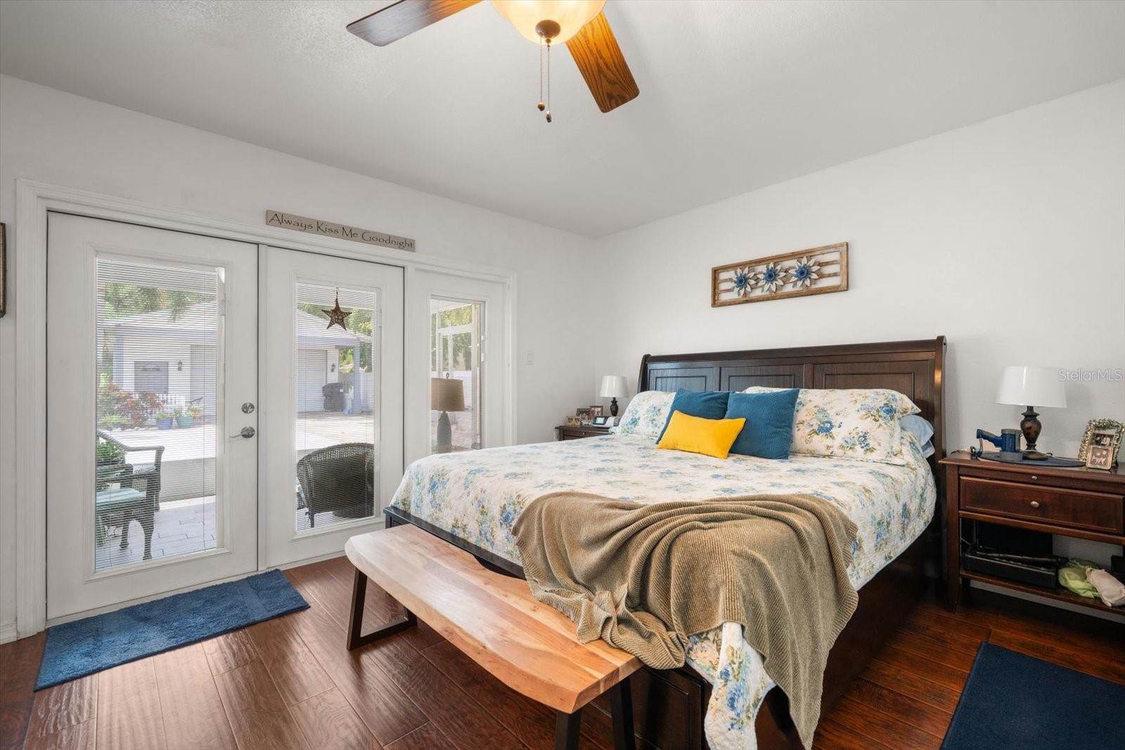 3290 70TH Avenue North, Saint Petersburg, FL 33702