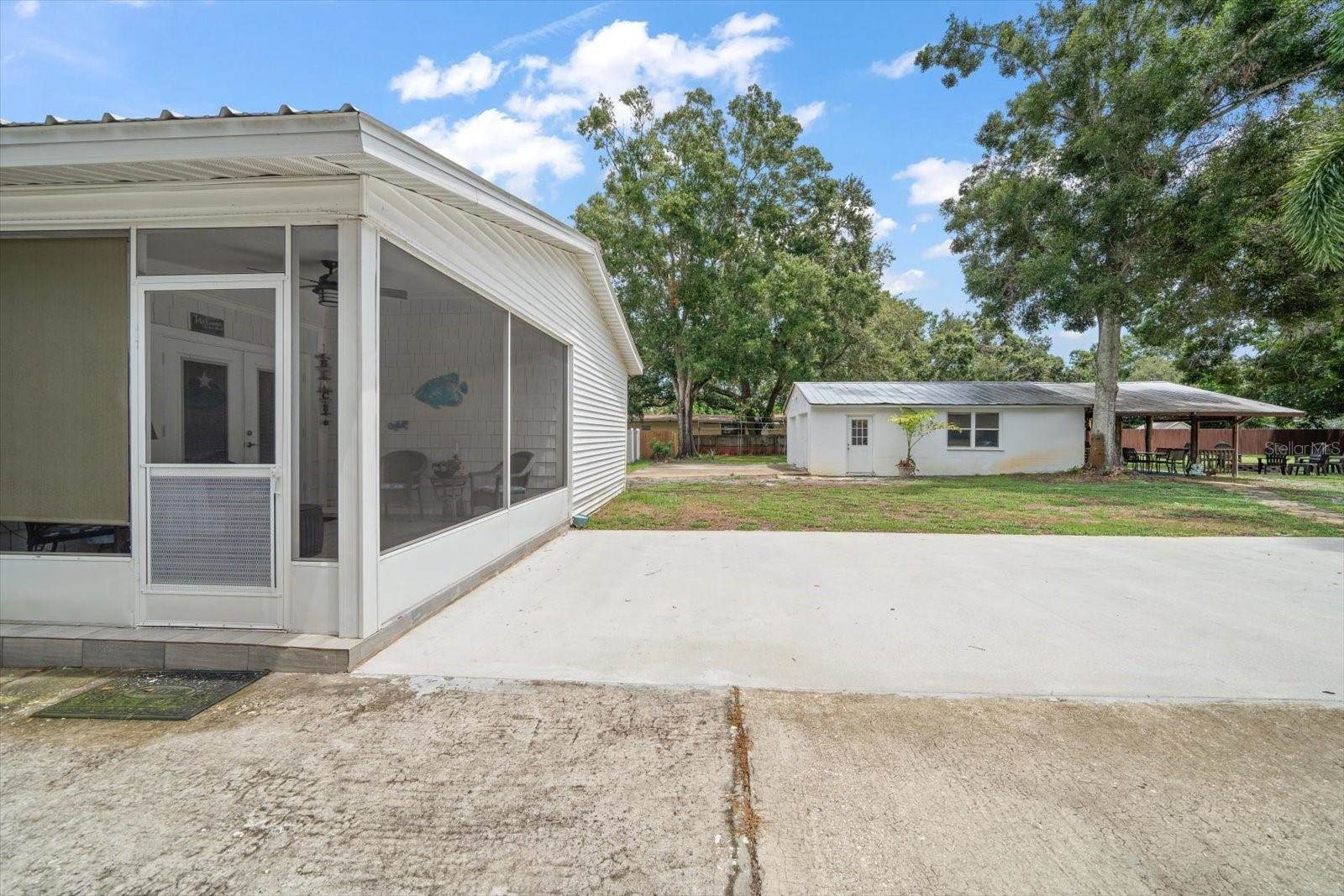 3290 70TH Avenue North, Saint Petersburg, FL 33702