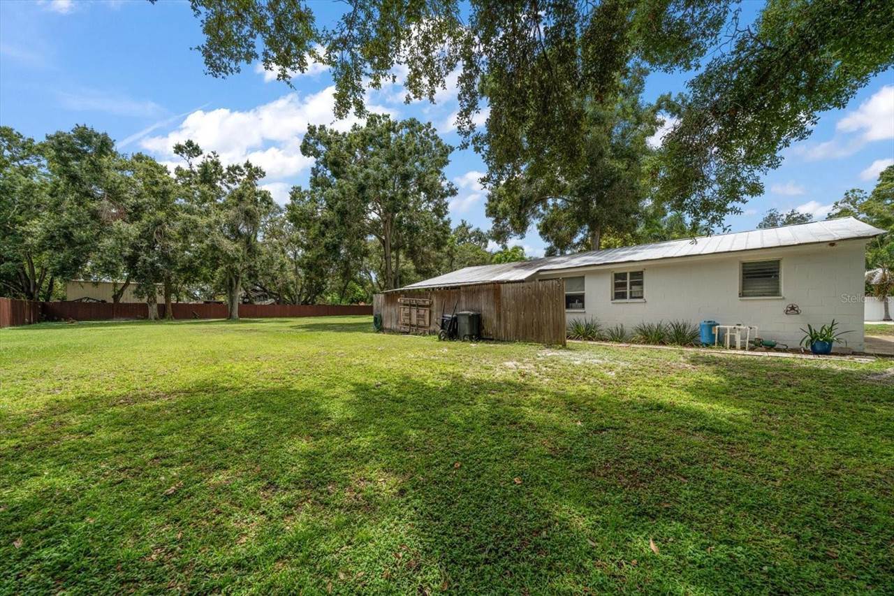 3290 70TH Avenue North, Saint Petersburg, FL 33702