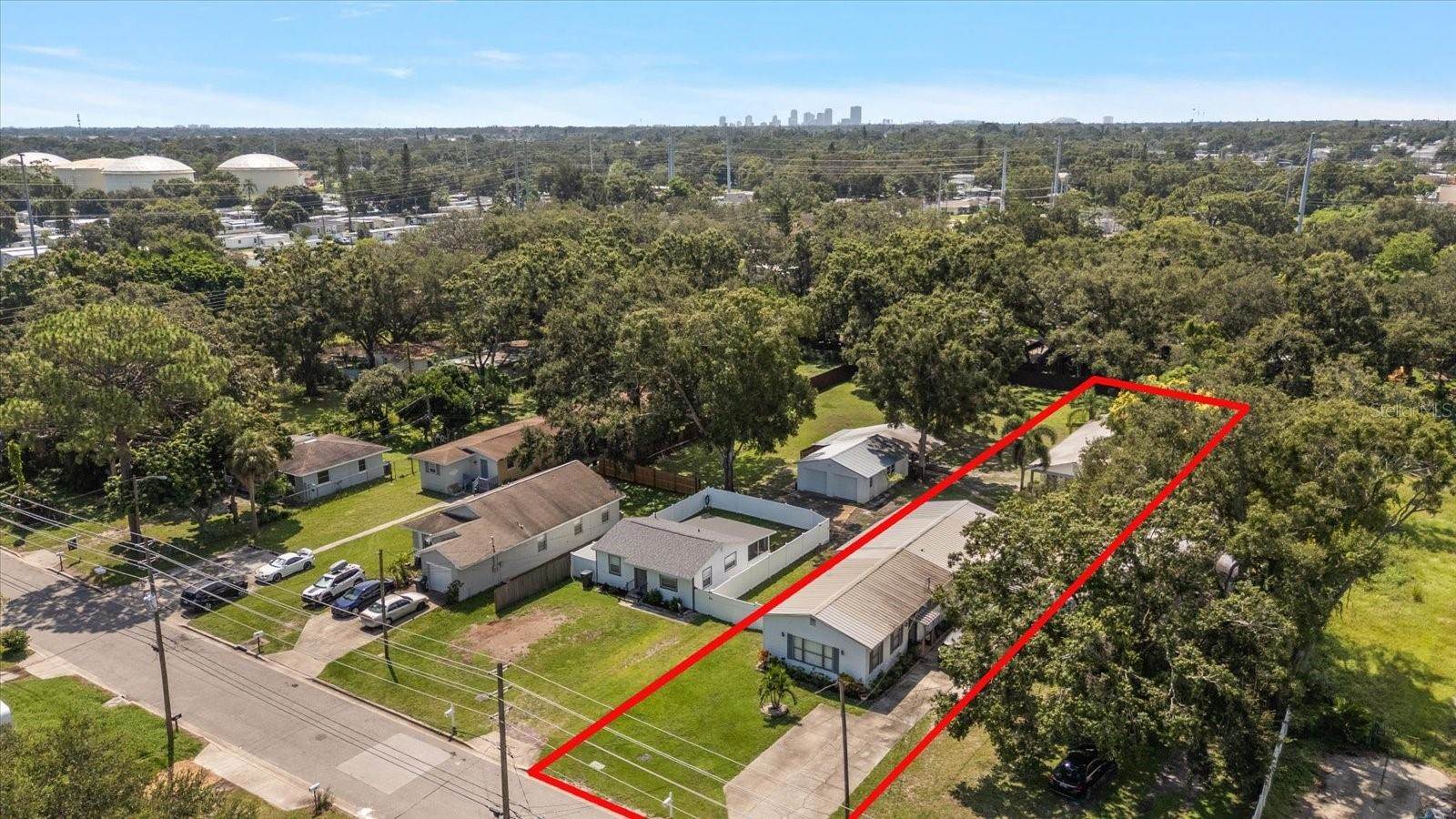 3290 70TH Avenue North, Saint Petersburg, FL 33702