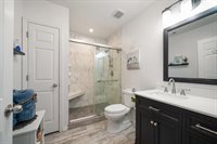 3290 70TH Avenue North, Saint Petersburg, FL 33702