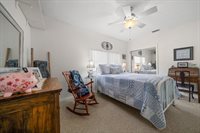 3290 70TH Avenue North, Saint Petersburg, FL 33702