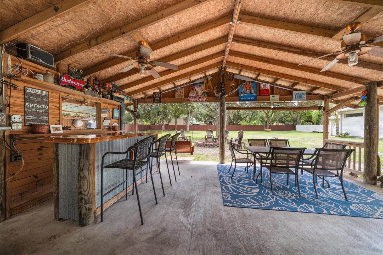 3270 70TH Avenue North, Saint Petersburg, FL 33702