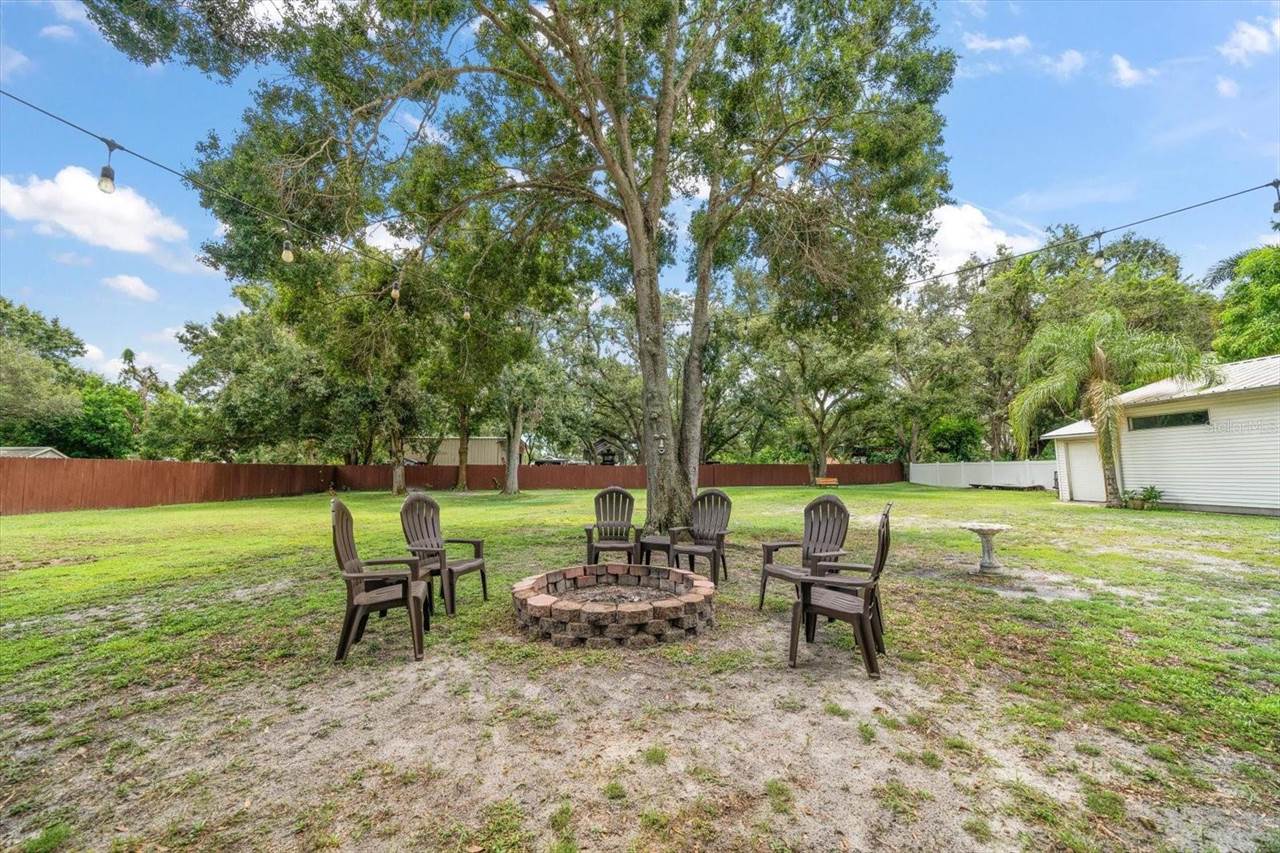 3270 70TH Avenue North, Saint Petersburg, FL 33702