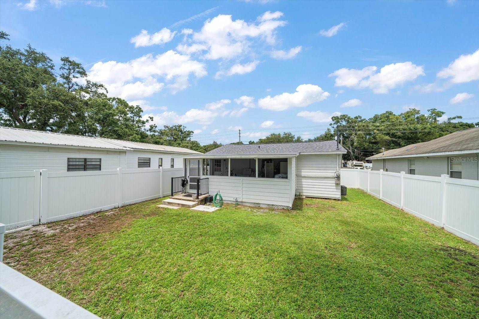 3270 70TH Avenue North, Saint Petersburg, FL 33702