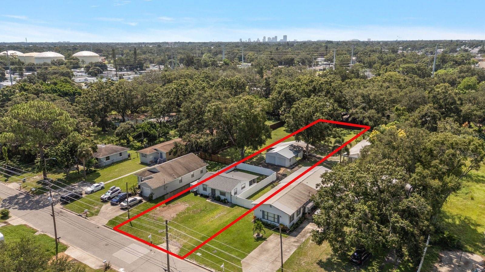 3270 70TH Avenue North, Saint Petersburg, FL 33702