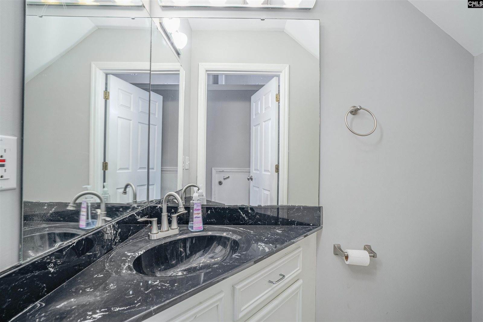 214 River Bluff, Columbia, SC 29210