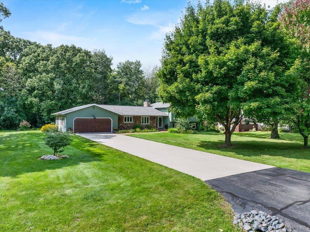 422 Meadow Lane, Marshfield, WI 54449