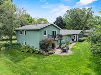 422 Meadow Lane, Marshfield, WI 54449