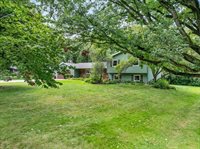 422 Meadow Lane, Marshfield, WI 54449