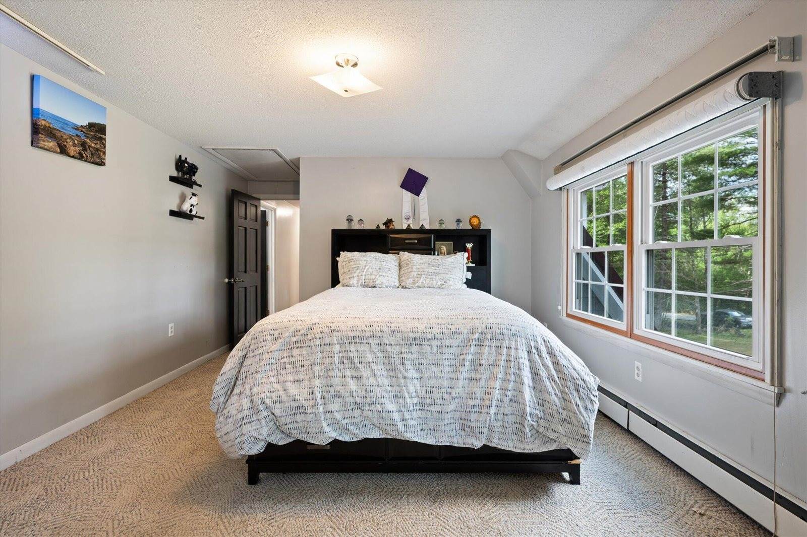 415 Monroe Road, Hampden, ME 04444