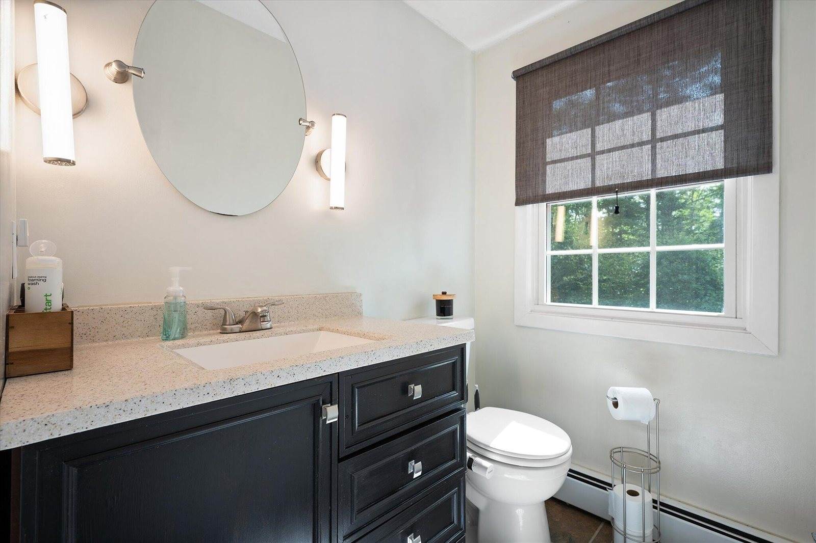 415 Monroe Road, Hampden, ME 04444