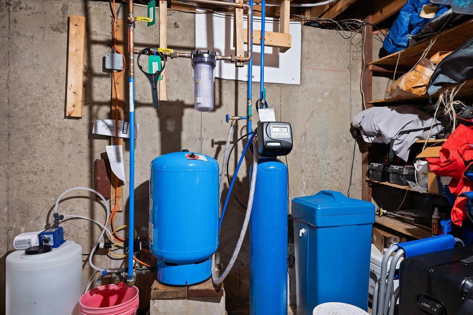 415 Monroe Road, Hampden, ME 04444