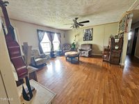 201 Bethel Road, Nickelsville, VA 24271