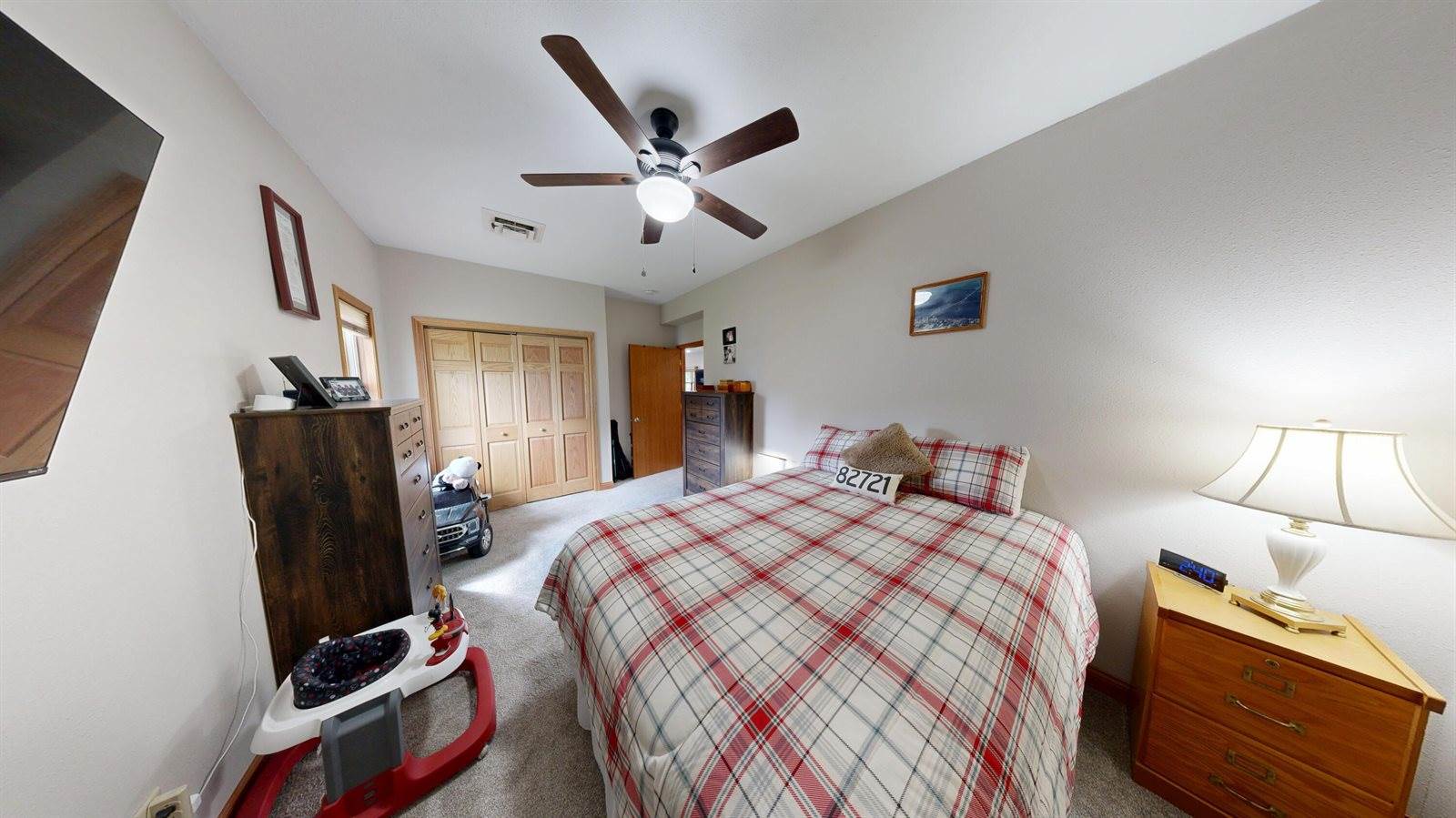 116 East Broadway St, Prairie Du Chien, WI 53821