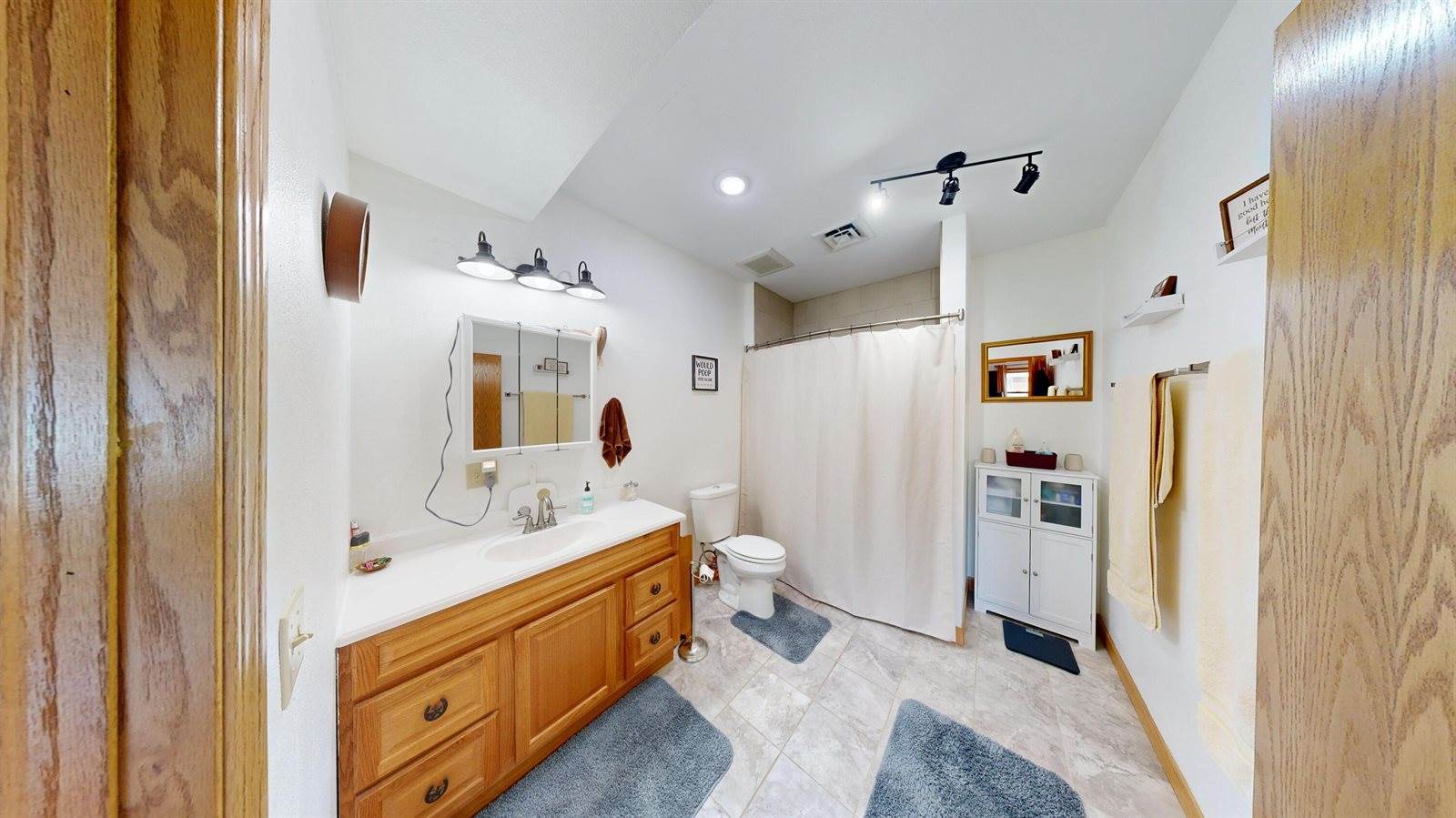 116 East Broadway St, Prairie Du Chien, WI 53821