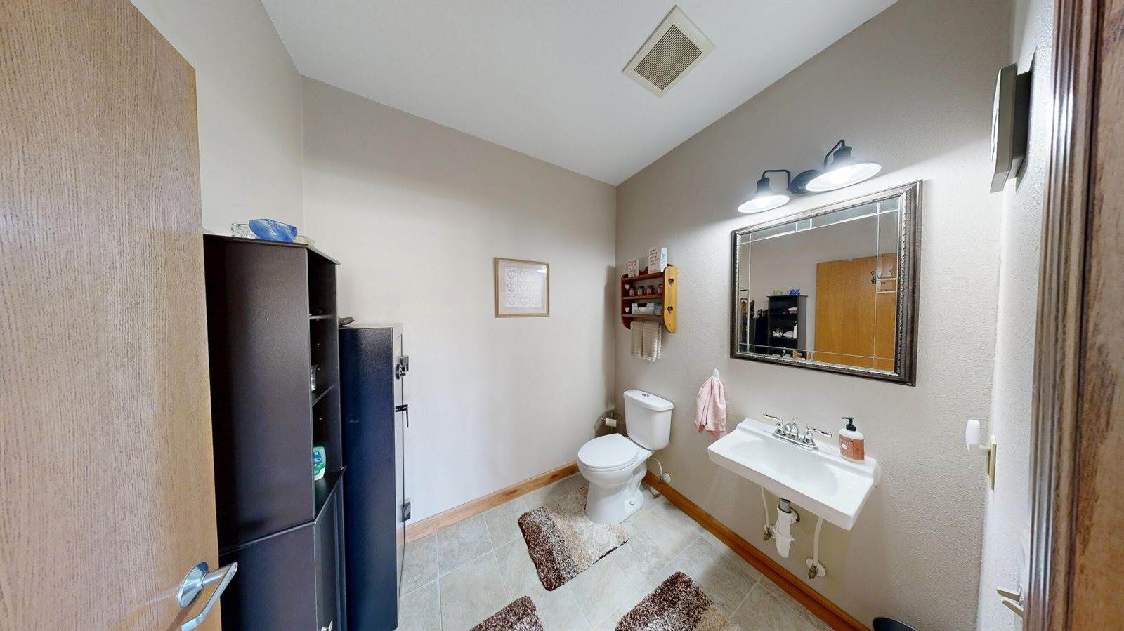 116 East Broadway St, Prairie Du Chien, WI 53821