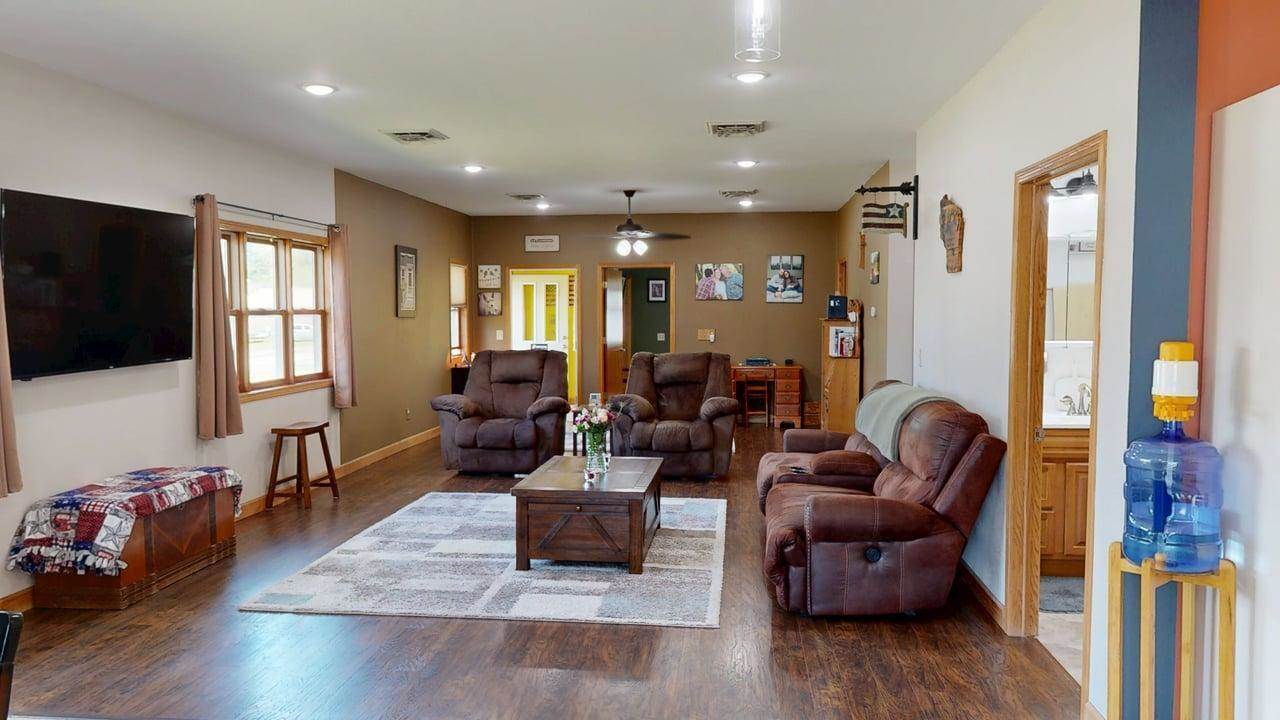 116 East Broadway St, Prairie Du Chien, WI 53821