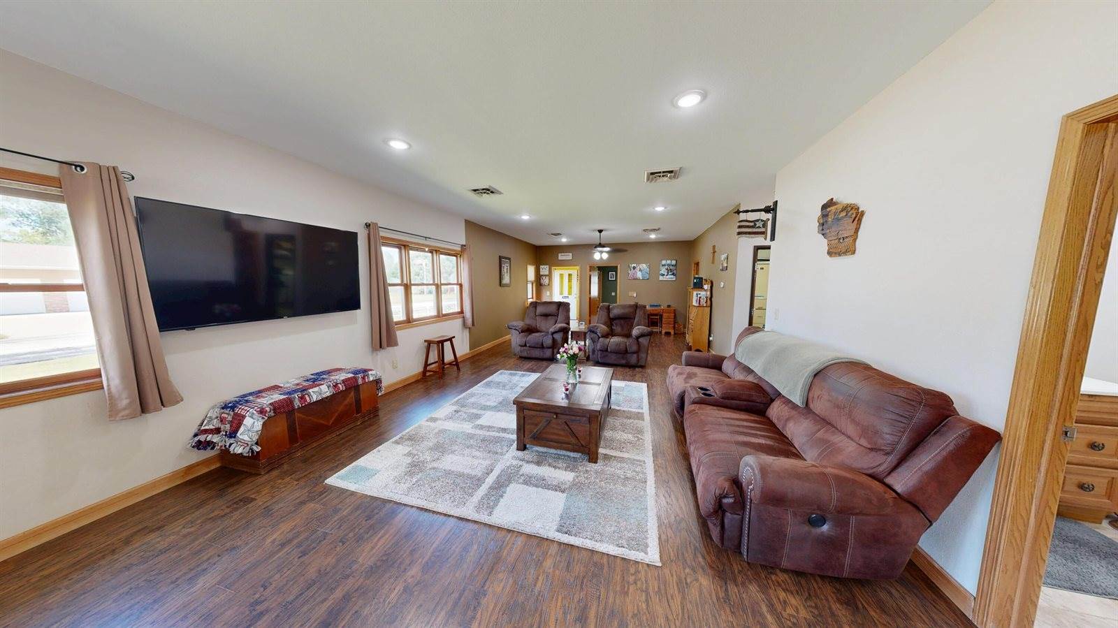 116 East Broadway St, Prairie Du Chien, WI 53821