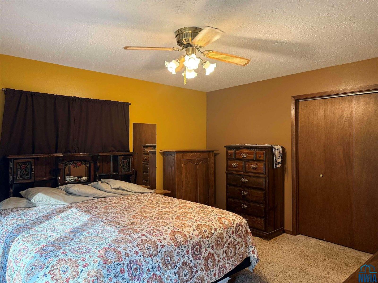 16672 C60, Sioux City, IA 51109